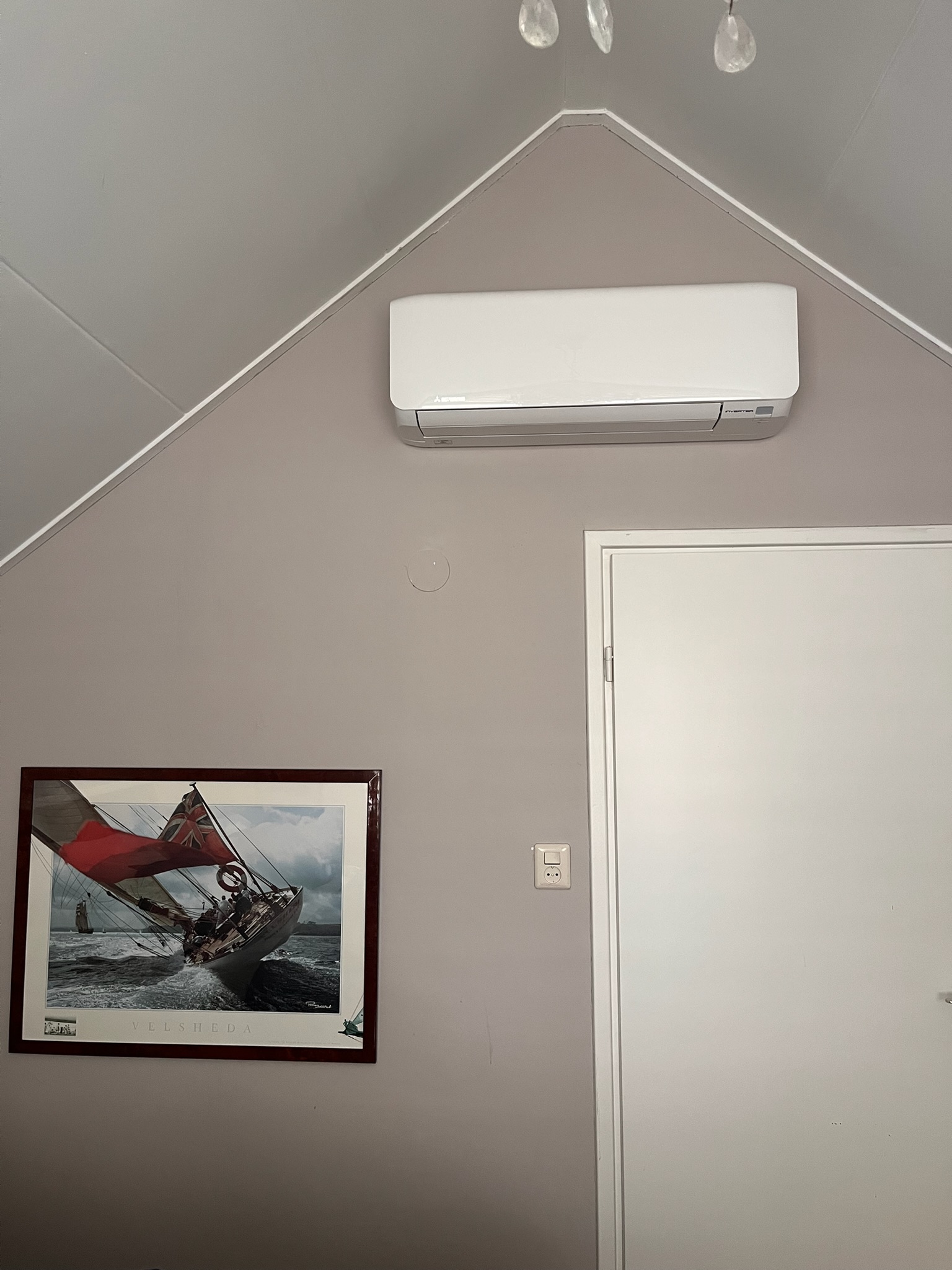 Mitsubishi Electric binnenunit — zolderkamer